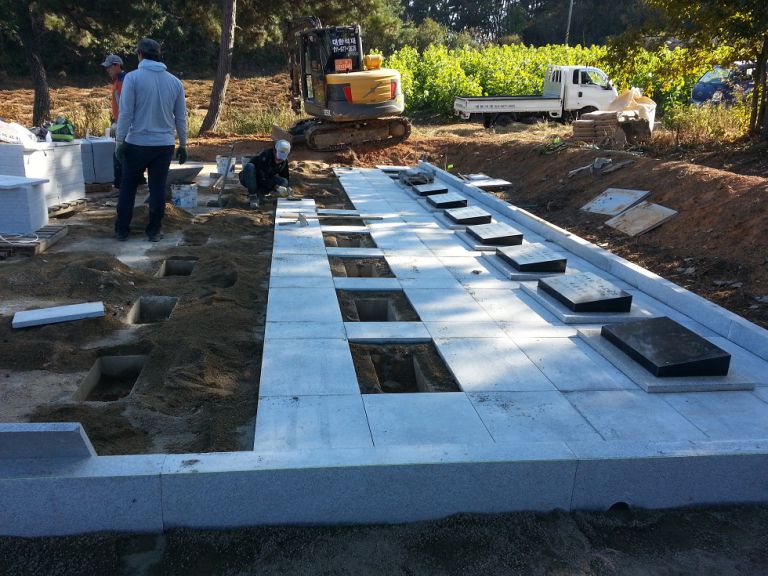 평장와비 가족묘